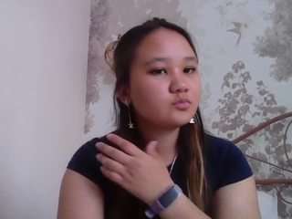 RisaMrazik on webcam for live free nude chat now
