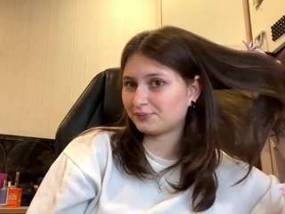 RoxannTools on webcam for live free nude chat now