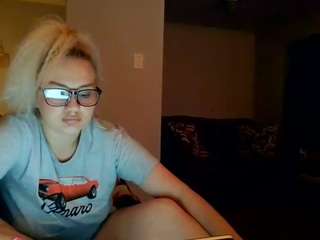 russiancreamxxx on webcam for live free nude chat now