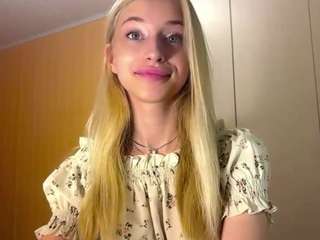 Sabina on webcam for live free nude chat now