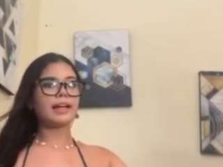 sabrinayfrancis on webcam for live free nude chat now