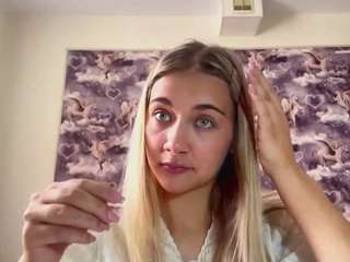 SamaraVojna on webcam for live free nude chat now