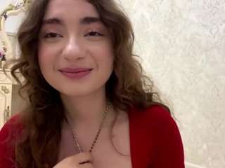 SeritaMccoggle on webcam for live free nude chat now