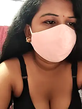 Trisha_Chhaya naked in live sex video chat