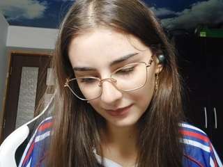 Violetta Battistini on webcam for live free nude chat now